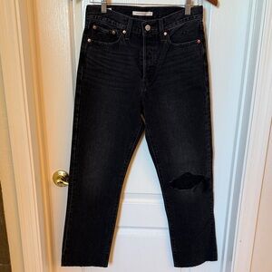 Levi's Women’s Wedgie Straight Ankle Black Jeans